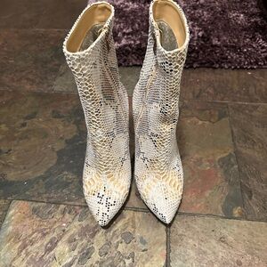 Snakeskin Patterned Ankle Boots- White/Cream- New
